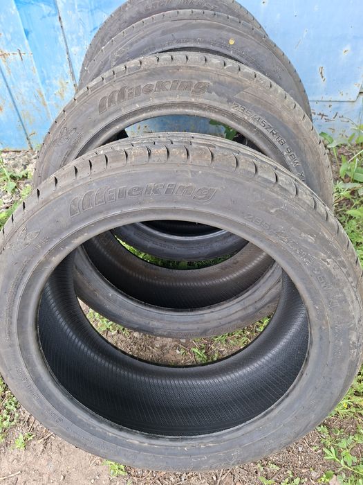 Продам шины. 235/45/18 Китай