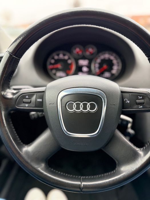 Audi A3 1.6 Sportback S tronic Attraction