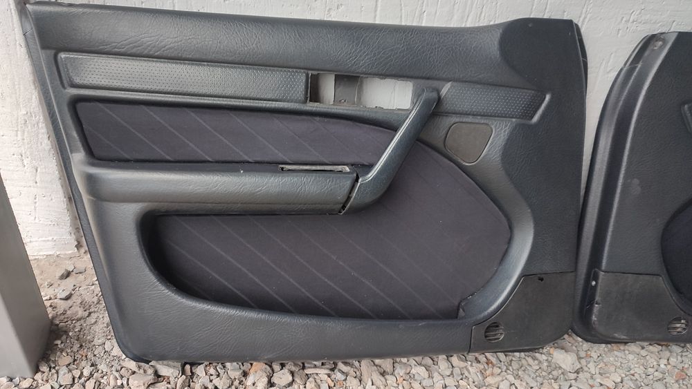 Дверные карты Ауди с4 а6