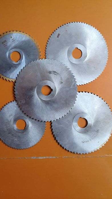 Фреза отрезная