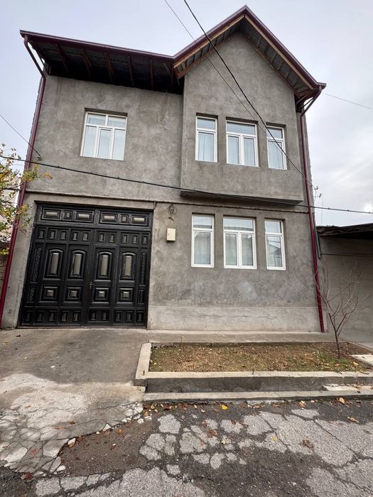 2 sotixli, tayyor remontli hovli sotiladi