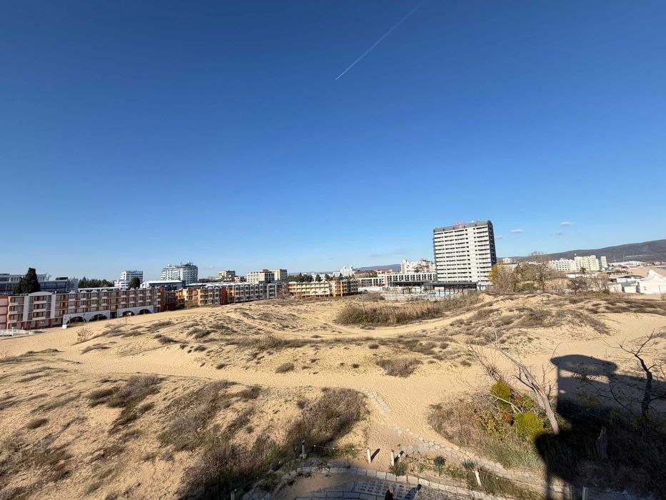 Продава се Тристаен апартамент в к.к. Слънчев бряг - 90 кв.м за 1019 €/кв.м - Снимка #12