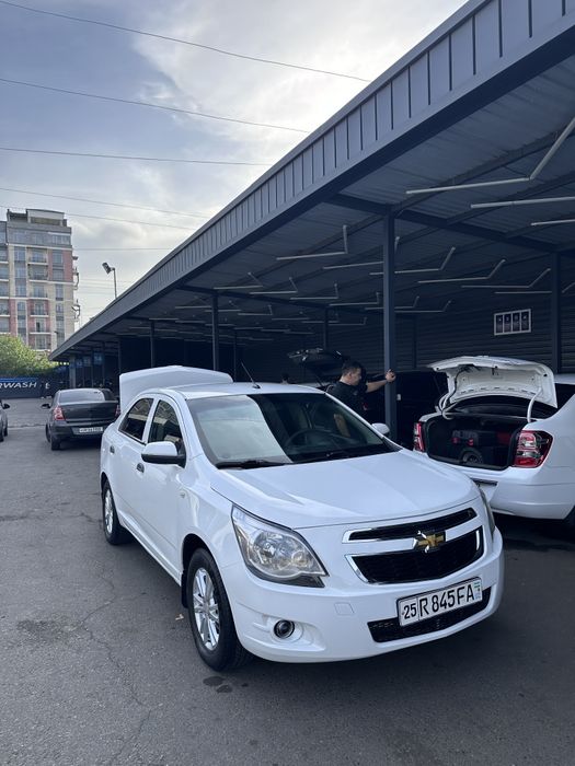 2020-yil 404000km Kraska kapot Ong krilo Ong eshik xadavoy yaxshi