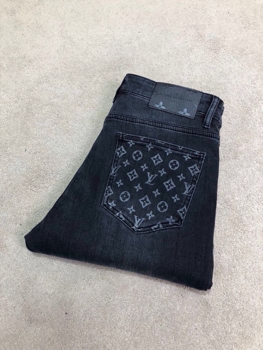 Blugi Louis Vuitton , calitate premium , pe comanda , noi , M