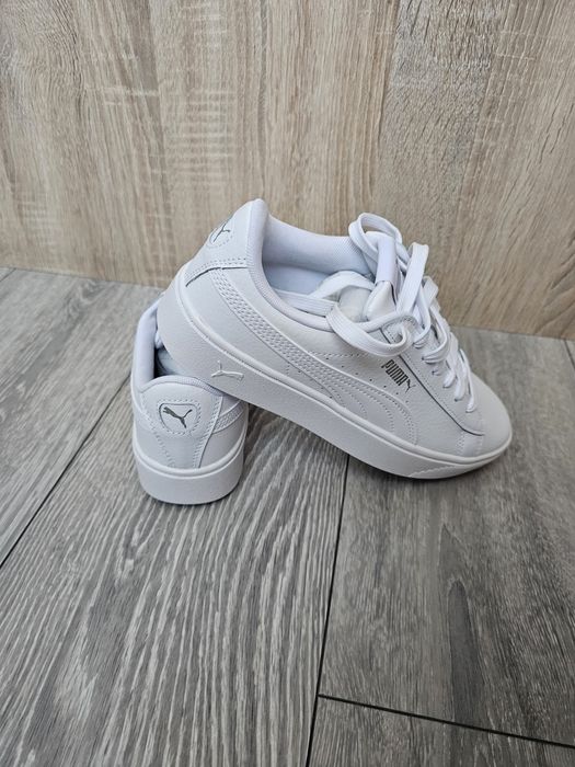 Adidași PUMA damă, albi
