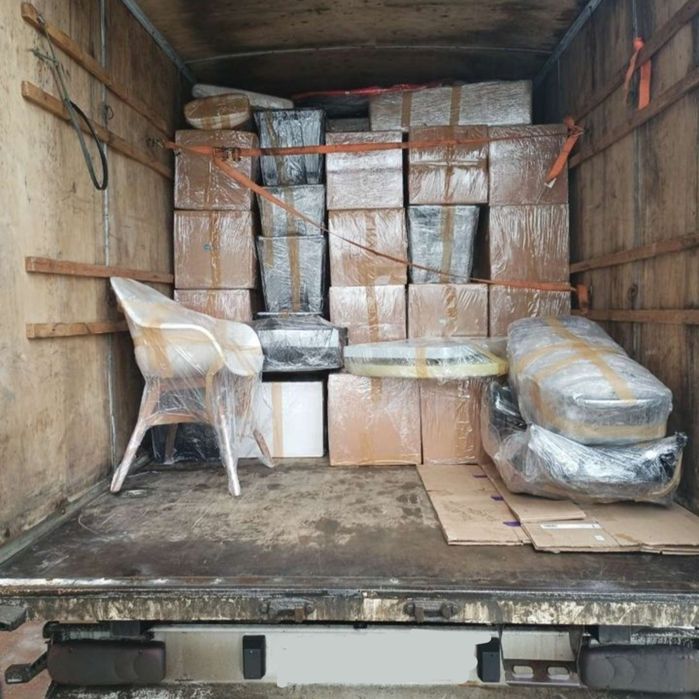 Professional yuk ko'taruvchilar xizmati Qavatga ko'tarish va tushurish