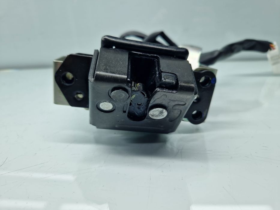 Broasca haion Toyota Rav 4 IV (ZSA4, ALA4) [Fabr 2013-2018] SUV 163800