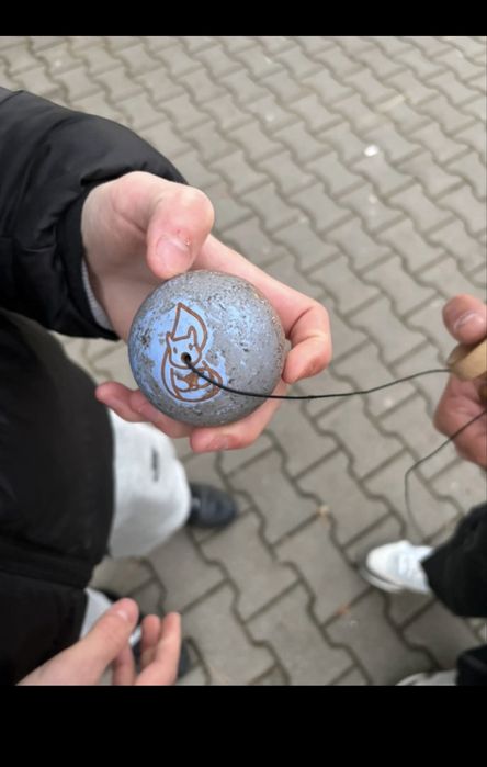 Kendama krom, miguel