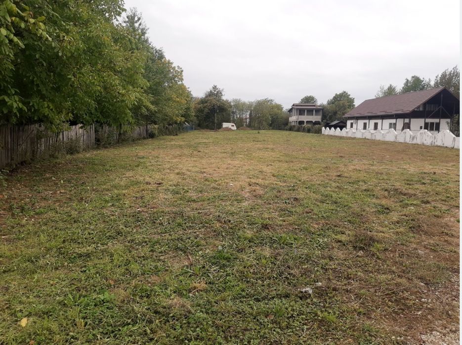 Vând parcele 600/800/1000  M2  teren Valea Voievozilor