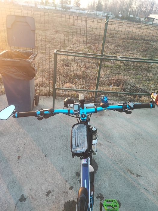 Vând bicicleta rockrider