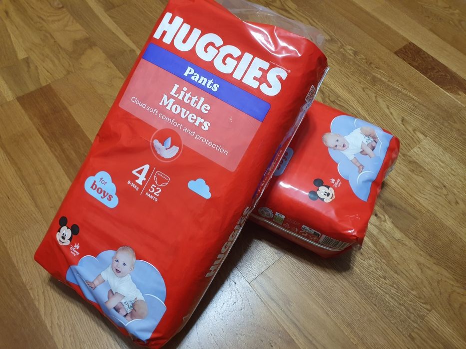 Scutece chilotel Huggies Little Movers nr.4