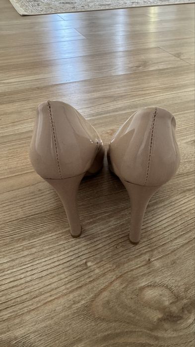 Продам туфли размер 37