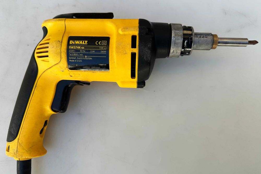 DEWALT DW274 - Електрически винтоверт за гипскартон 540W