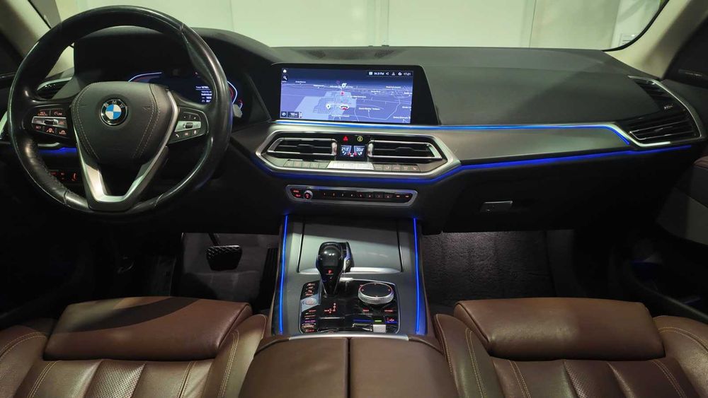 URGENT - Vand BMW X5 X LINE NEGRU 2019 impecabil