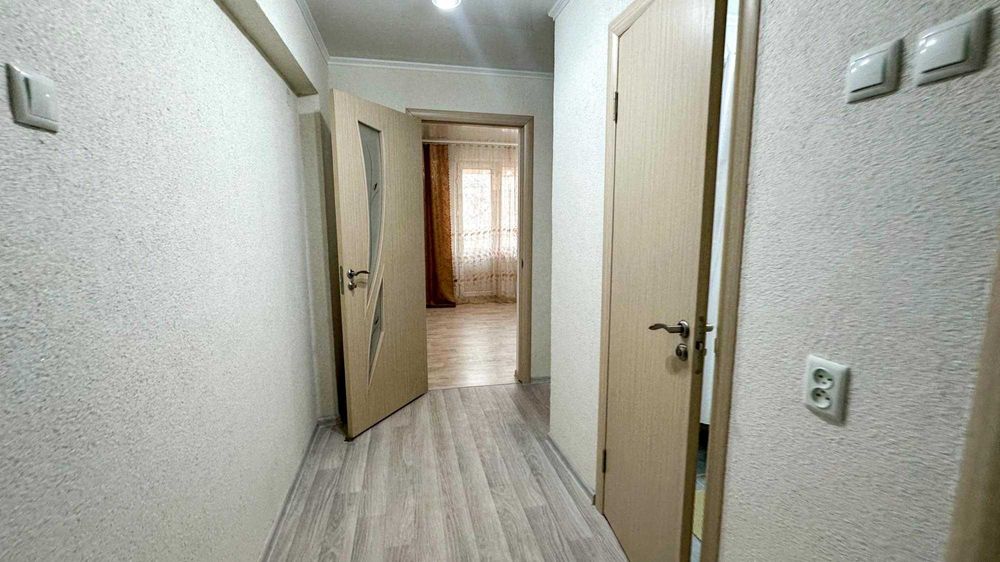 Продам 2х ком Гарышкер Данил Империя