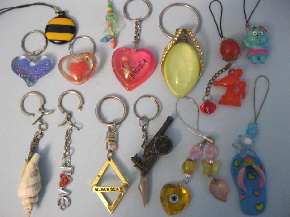 Брелоки разные от 300