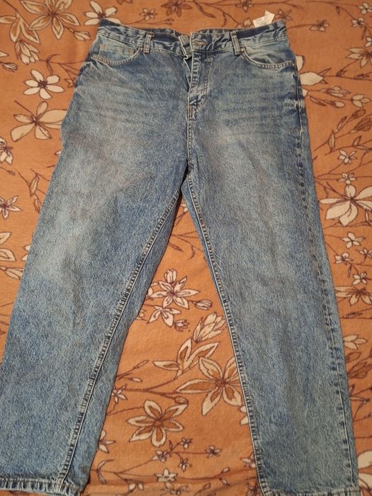 продам джинсы в хорошем качестве