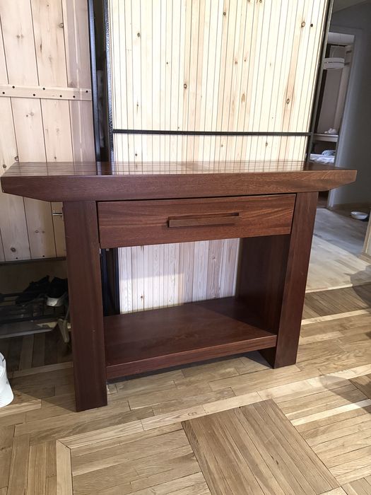 Консоль деревянная, полка