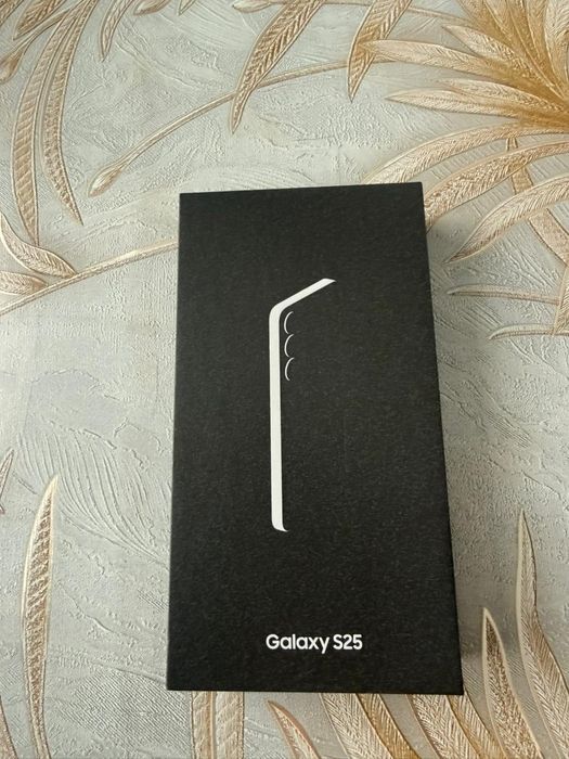 Продам Samsung S25