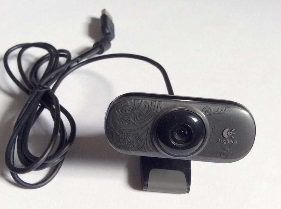 Камери с микрофон Logitech - USB