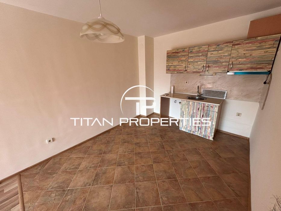 Дава се под наем Тристаен апартамент в Бургас, Възраждане - 78 кв.м за 398.82 € - Снимка #3