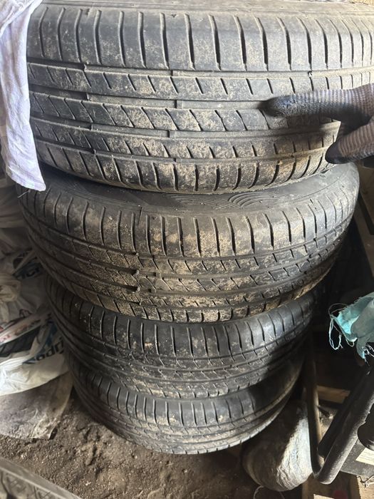 Продам шины с диском