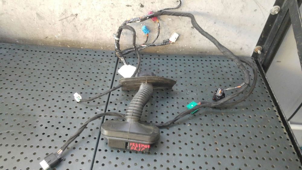 Cablaj instalatie electrica usa dreapta spate fiat freemont 345 05084748ae