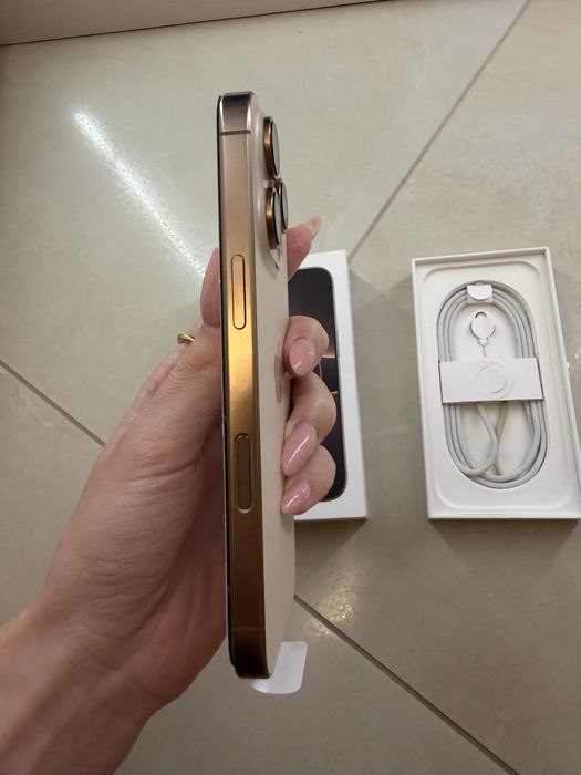 iPhone 16 pro 512GB Desert Titanium Neverlock