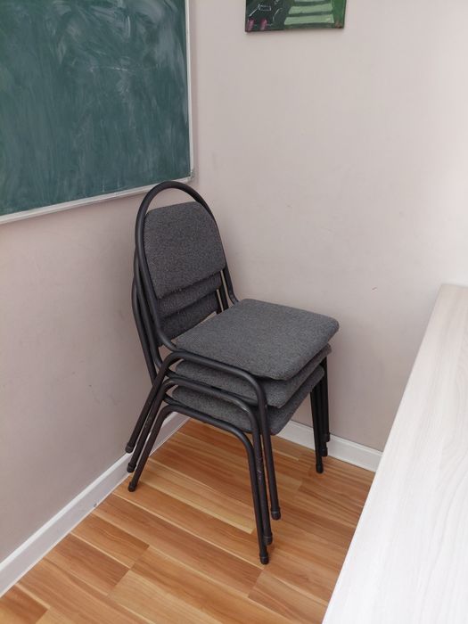 Продам парты и стулья