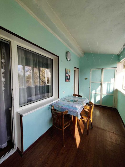 Сдается квартира на улице Юнус Раджабий, 3/4/4 метро Космонавты.