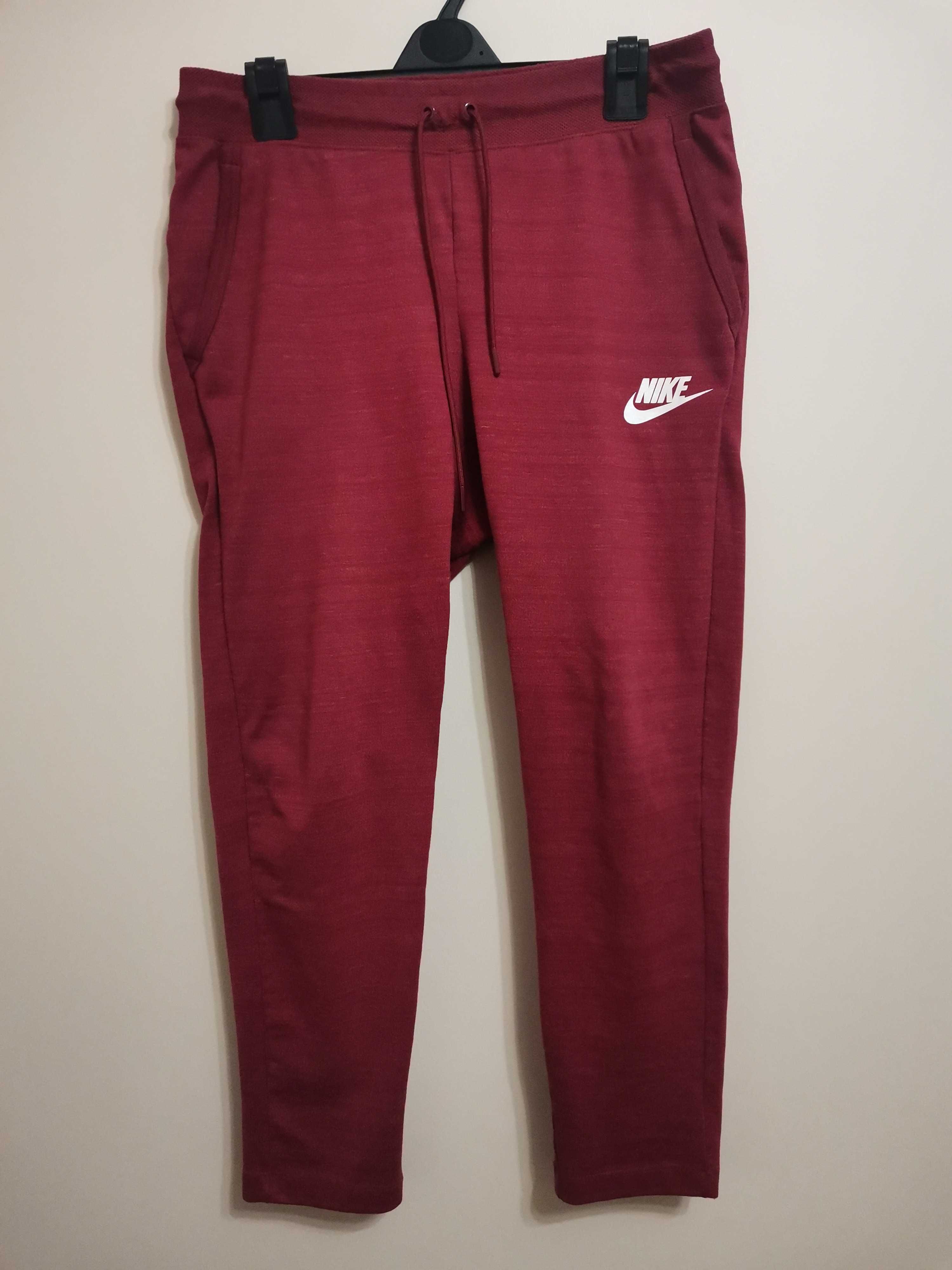 Nike AV15 Knit Sweatpants. OLX.bg