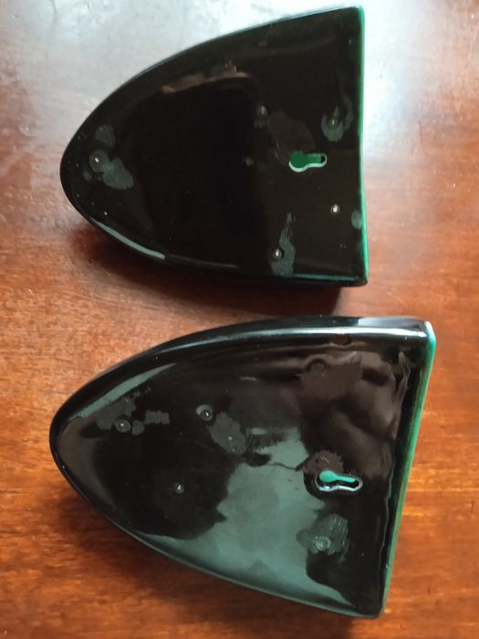 Кашпо настенные фаянс ЗиК Конаково СССР.11 см .Цена за 2 шт