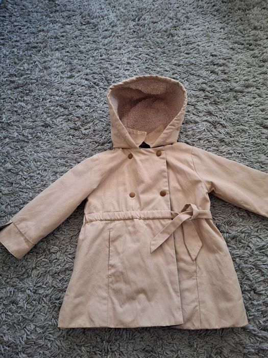 Trenci pentru fetite, Zara, marimea 92 (18 - 24 luni)