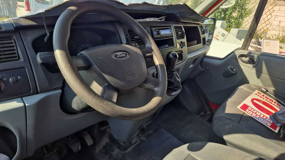 Ford Tranzit  2010