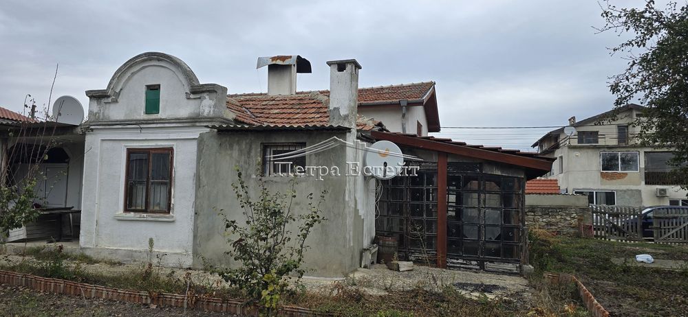 Продава се Къща в с. Приселци, Област Варна - 215 кв.м за 1024 €/кв.м - Снимка #5