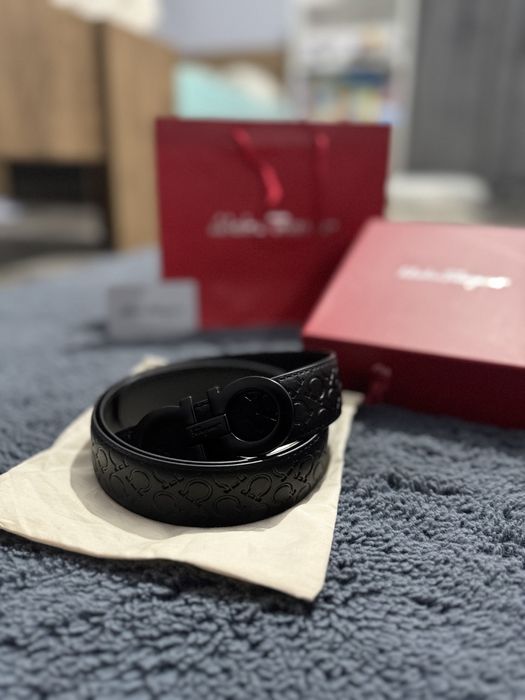 Curea salvatore ferragamo