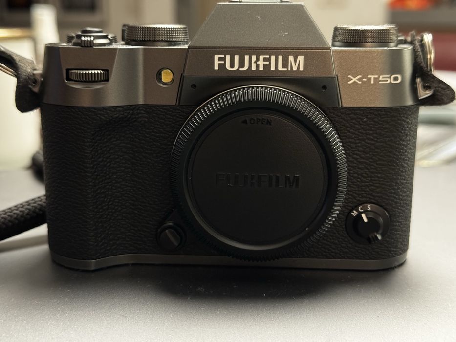 Фотоапарат Fujifilm X-T50 Charocal Silver