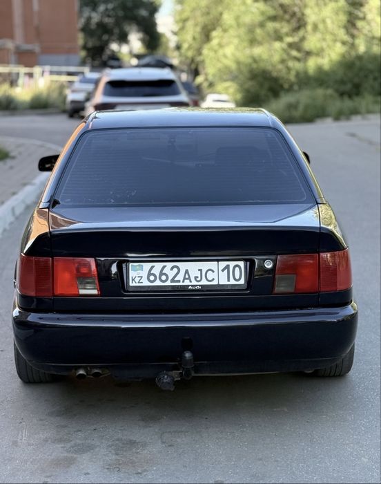 Продам Ауди А6 С4