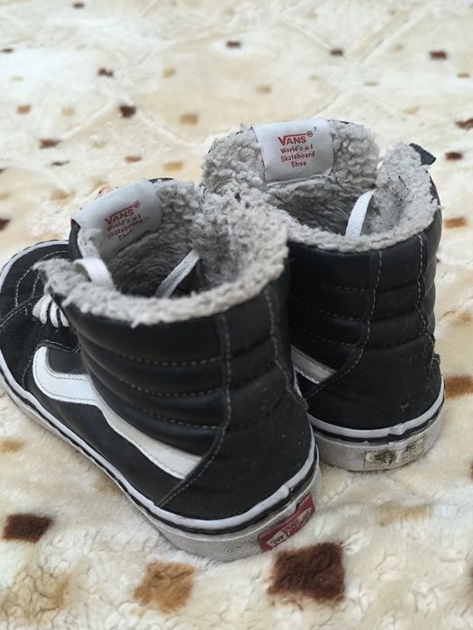 Продам Vans весенние