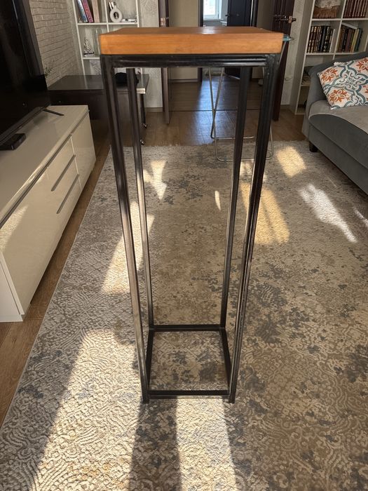 Продам подставку