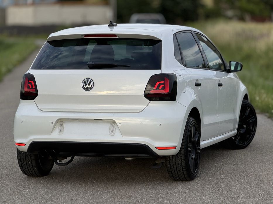 VOLKSWAGEN Polo 2013 — imagine 3