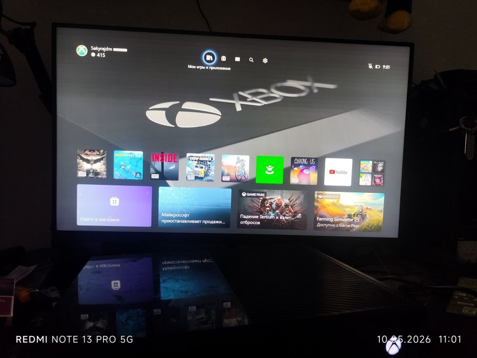 Продам Xbox one с подпиской на 2 месяца