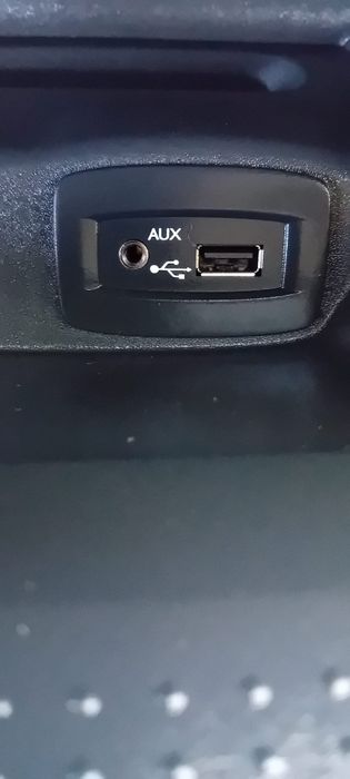 Renault  Trafic  an 2014 carte service/clima/euro/5