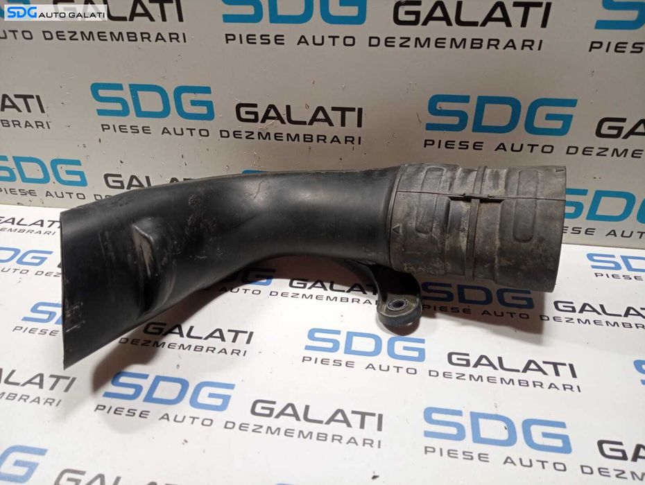 Furtun Conducta Tub Tubulatura Admisie Aer Renault Megane 3 1.5 DCI 2008 - 2015 Cod 1032198S01 8200923144 [M4420]