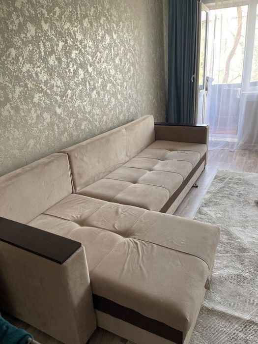 Продам диван Б/У