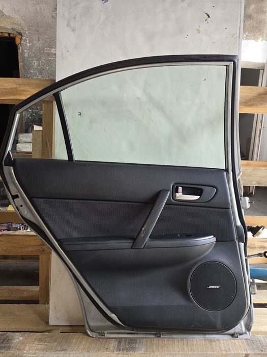 Ușă stânga spate mazda 6 2006 berlina