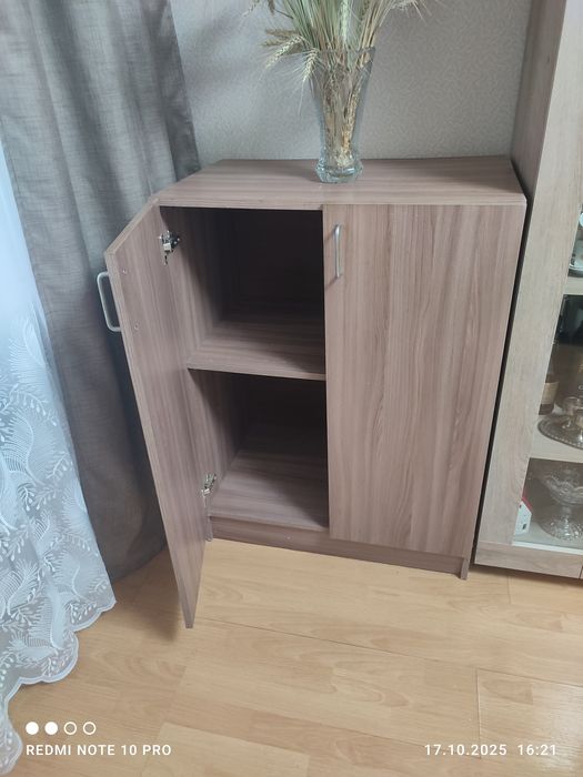 Продам тумбу в хорошем состоянии