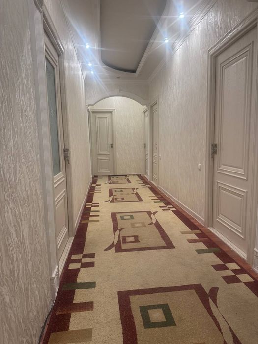 Продам квартира 4 ком Юнисабад Д2