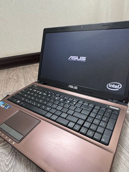 Срочно Продам ноутбук