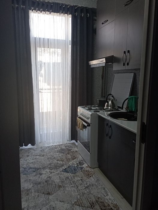 Квартира новая с ремонтом и техникой в шикарном расположение